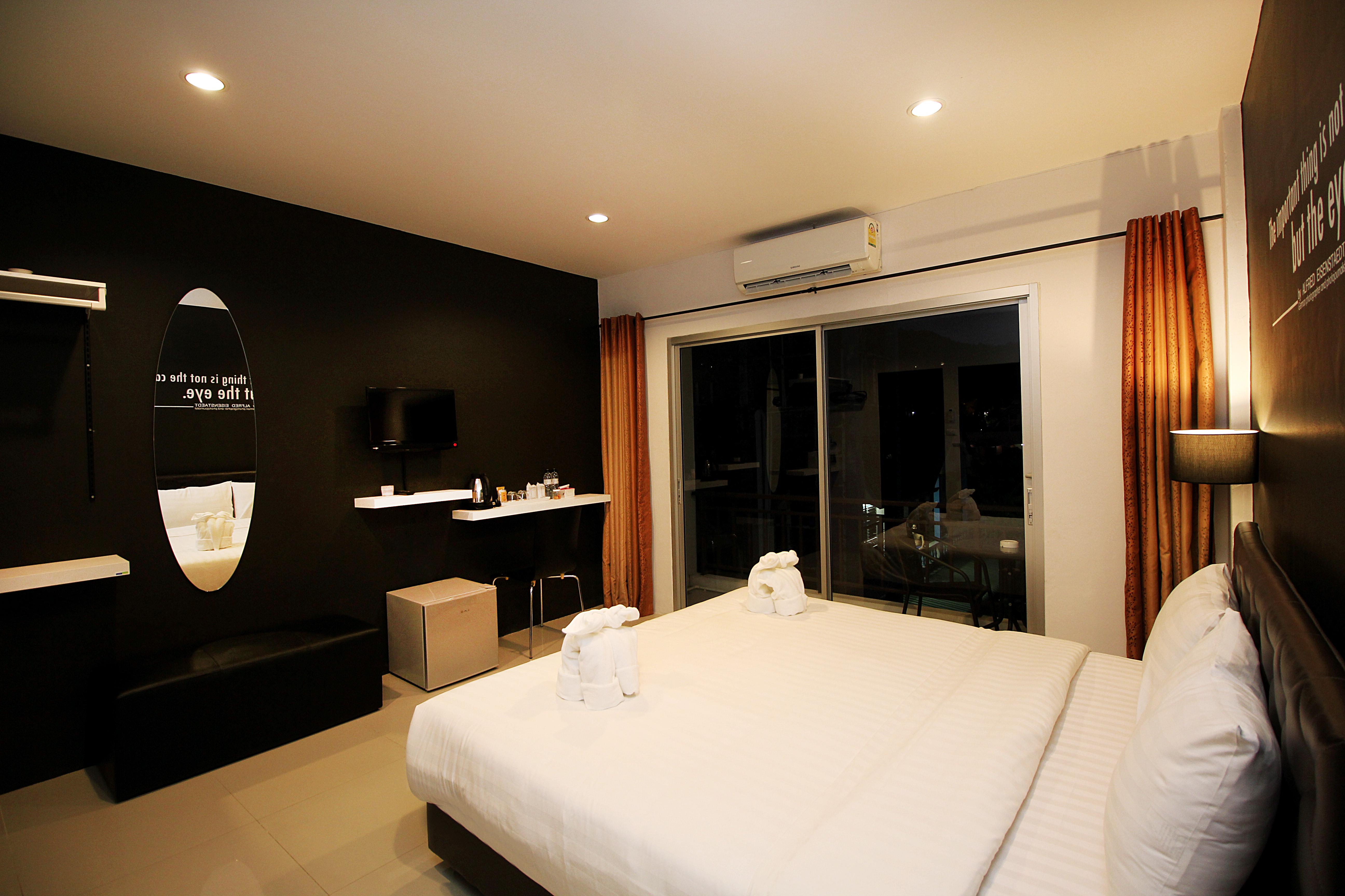 Hotel The Artist House Patong Zewnętrze zdjęcie